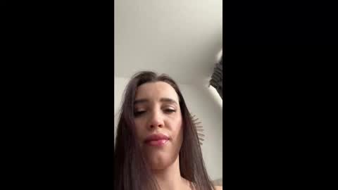 Victoria online show from 01.13.25