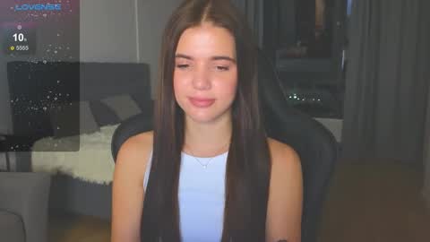 Snapshot of adri_dream chatting on 09.08.25 Adriana online show from 09.08.25