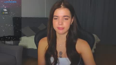 Snapshot of adri_dream chatting on 09.11.25 Adriana online show from 09.11.25