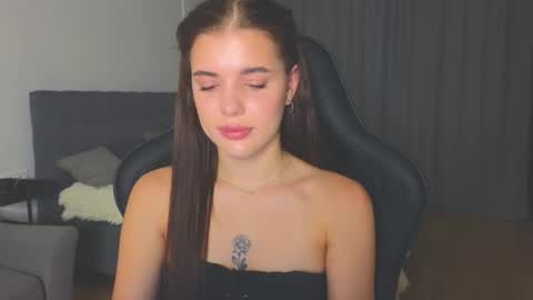 Snapshot of adri_dream chatting on 09.20.25 Adriana online show from 09.20.25