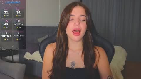 Snapshot of adri_dream chatting on 10.03.25 Adriana online show from 10.03.25