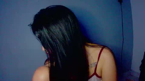     online show from 10.10.25