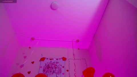 Adri  online show from 02.22.25