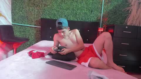 adrian_fire01 online show from 04.07.26