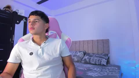 Snapshot of adrian_prime_ chatting on 03.03.26 ADRIAN online show from 03.03.26