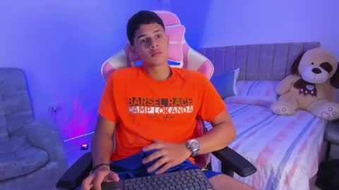 ADRIAN online show from 04.18.26