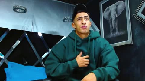   online show from 12.12.24