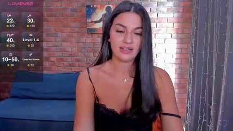 Adriana online show from 10.28.25