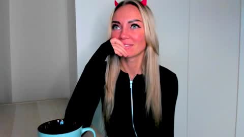 Adriana online show from 12.07.24