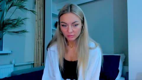 Adriana online show from 02.01.25