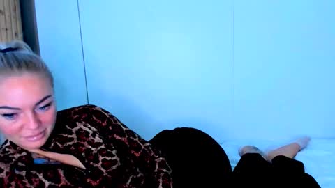 Adriana online show from 09.26.25