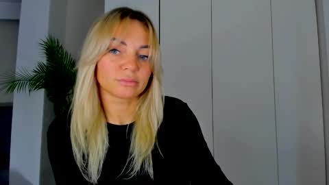 Adriana online show from 04.03.26