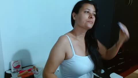 Adriana milf online show from 12.12.24