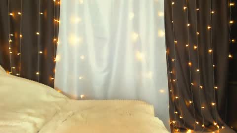 Snapshot of adriana_sweet_24 chatting on 12.15.24 Adriana Sweet 24 online show from 12.15.24