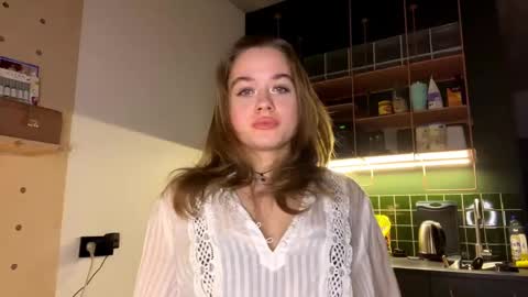 adrianaelizy online show from 01.25.25