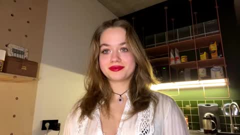 adrianaelizy online show from 02.06.25