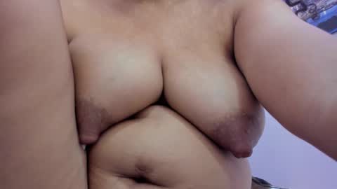 Snapshot of adrianasex_69 chatting on 11.25.25 adriana online show from 11.25.25