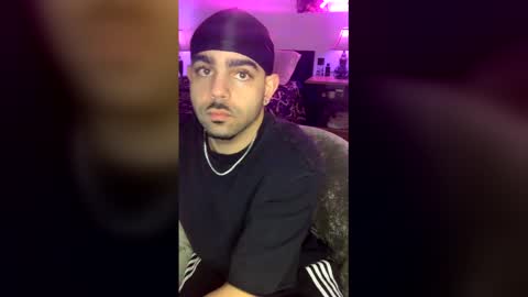 Snapshot of adrianjaxxxon chatting on 12.16.25 AdrianJaxxxon online show from 12.16.25