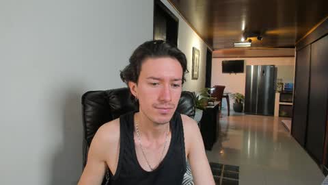 Adrian Williams online show from 11.02.25