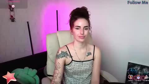 Adriana online show from 02.05.25