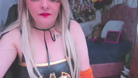 adriiana_fox_ online show from 10.04.25