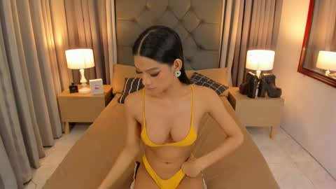 Snapshot of aela_washington chatting on 01.14.25 Aela online show from 01.14.25