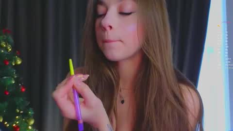 Afelia online show from 12.17.25