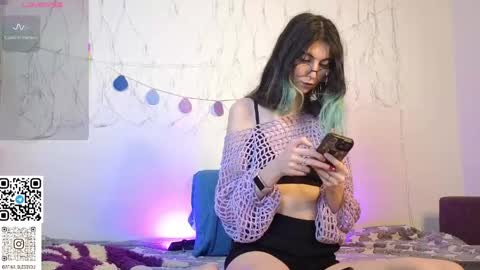 Snapshot of afina_blessyou chatting on 04.30.26 Afina online show from 04.30.26