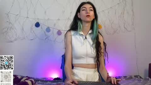 Snapshot of afina_blessyou chatting on 05.15.26 Afina online show from 05.15.26