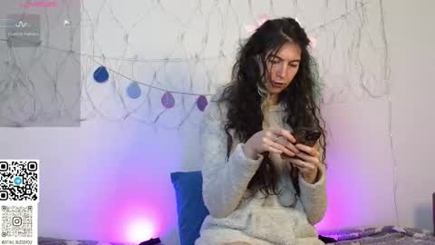 Snapshot of afina_blessyou chatting on 05.24.26 Afina online show from 05.24.26