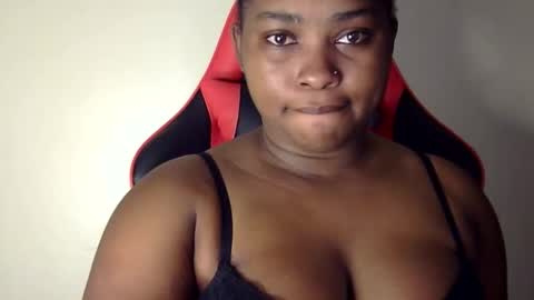 stella online show from 10.26.25