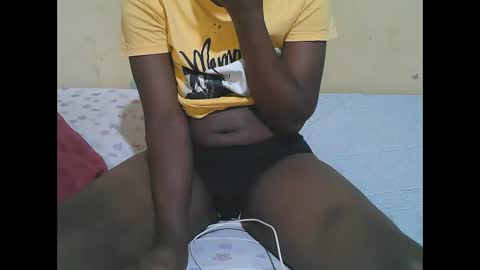 african_pussy2 online show from 11.26.25