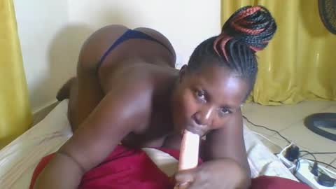 ELIZABETH online show from 10.02.25