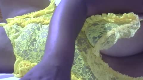 Snapshot of africannna chatting on 01.01.25 Rita online show from 01.01.25