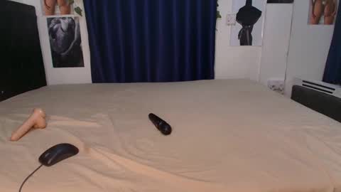 Africanpetitequeenn online show from 04.07.26