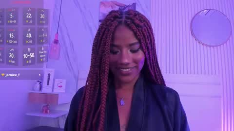 Afro Luna online show from 12.18.25