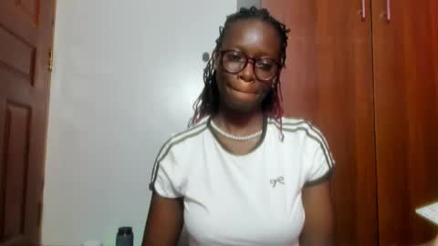 Leah online show from 12.30.24