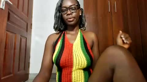 Leah online show from 04.08.26