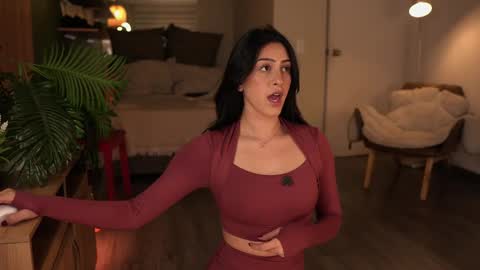 Emma online show from 12.04.25