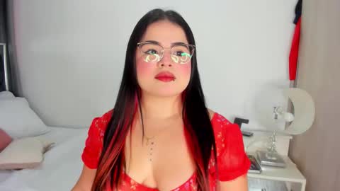 Snapshot of afrodita_grek chatting on 09.16.25 Vanessa online show from 09.16.25