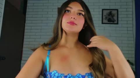 AFRODITA      online show from 10.17.25