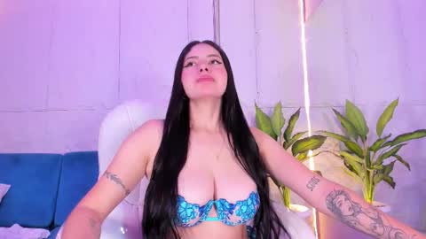 A F R O D I T A  online show from 11.19.25