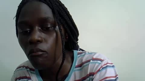 Snapshot of afronubians chatting on 02.14.25 afronubians online show from 02.14.25