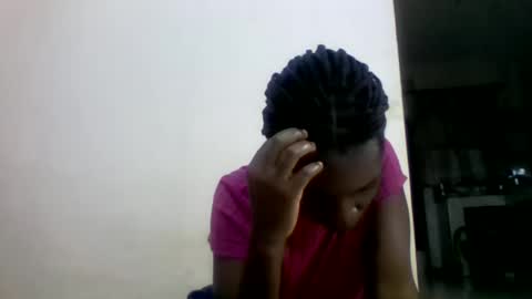 pink  and josphen online show from 02.08.25