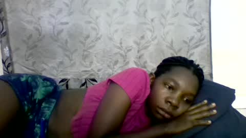 pink  and josphen online show from 02.17.25