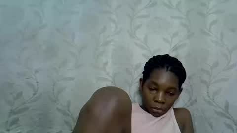 pink  and josphen online show from 03.02.25