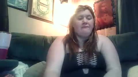 Snapshot of afterhoursangle35 chatting on 04.21.26 Babygirls353637 online show from 04.21.26