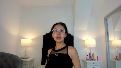 Snapshot of agartha_velvet chatting on 02.04.26 agartha_velvet online show from 02.04.26