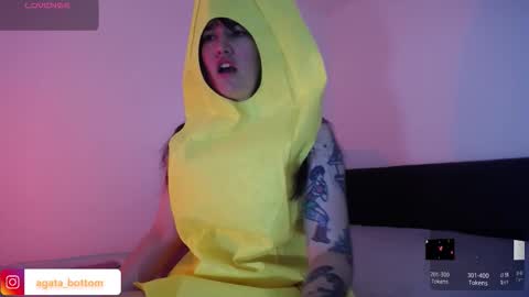 Agata online show from 10.31.25