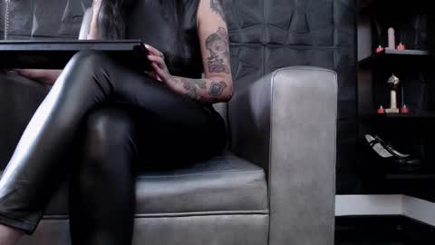  Miss Agata  online show from 10.04.25